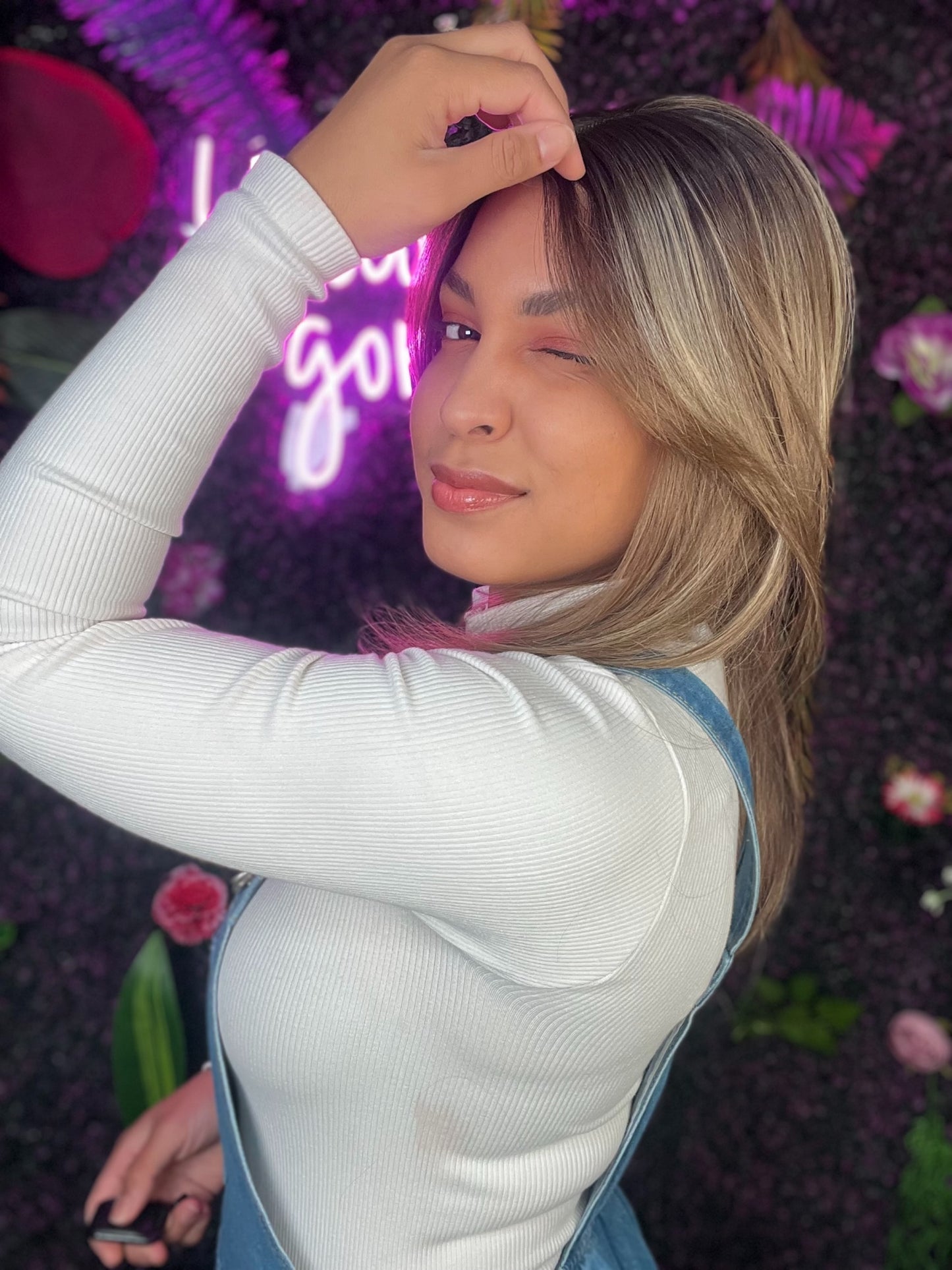 S02