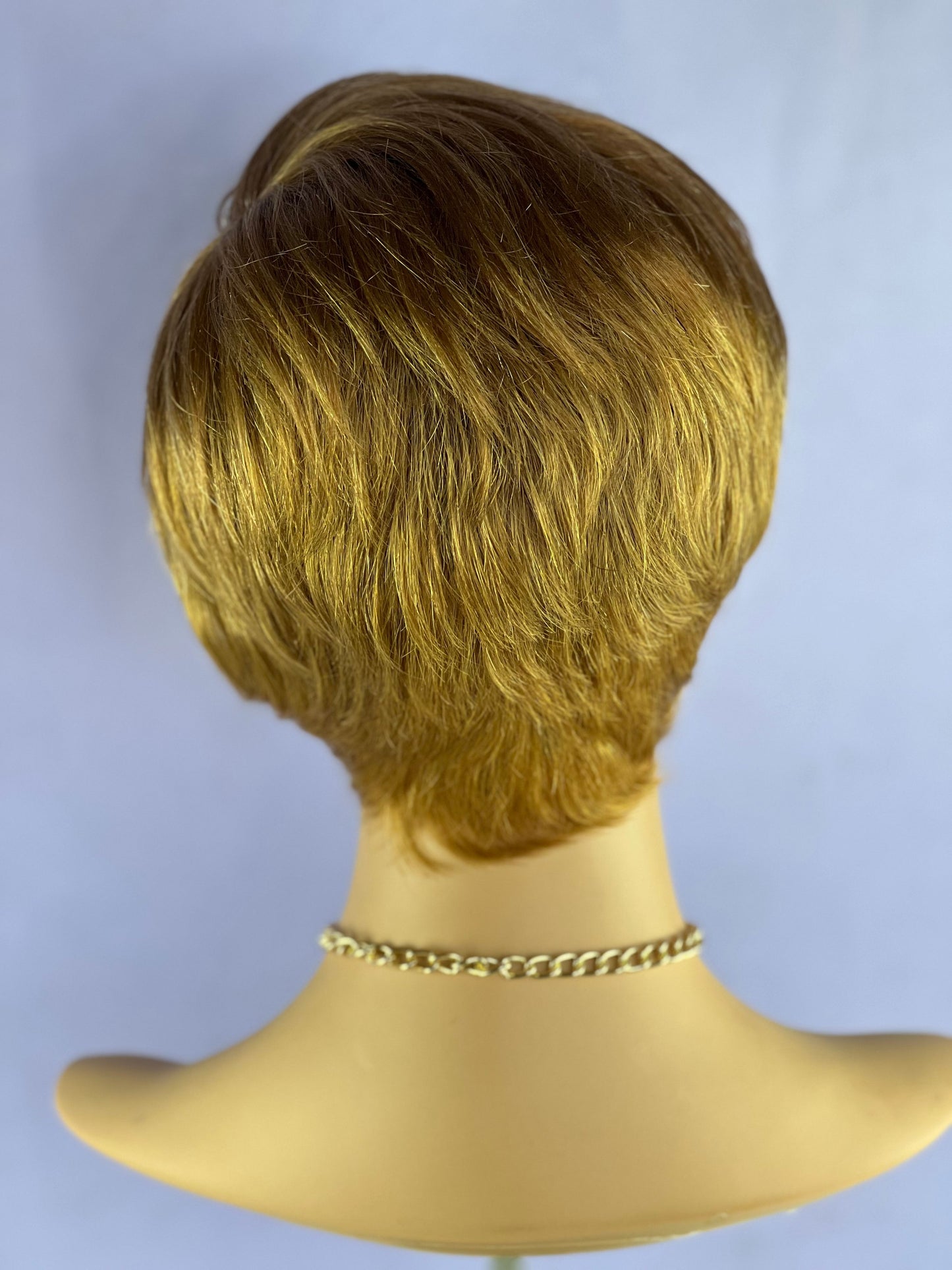 Pixie 1 (cabello humano)